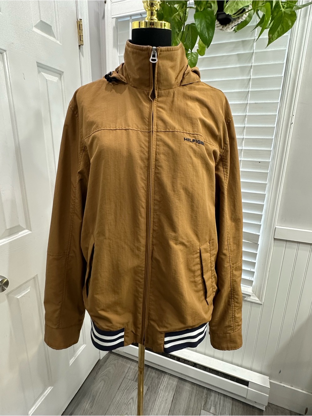 Tommy Hilfiger Men's Caramel Brown Bomber Jacket